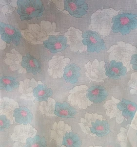 3.2 yd TRUE Vintage Semi Sheer Poly Cotton VOILE Muted Floral Dress Doll Fabric - Picture 1 of 6