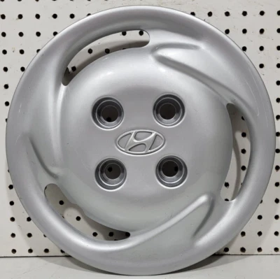 (1) Tapacubos/cubierta de rueda OEM 1995-1996 Hyundai Accent 13" 52960-22122 55531 Ach3 Foto 1 de 4