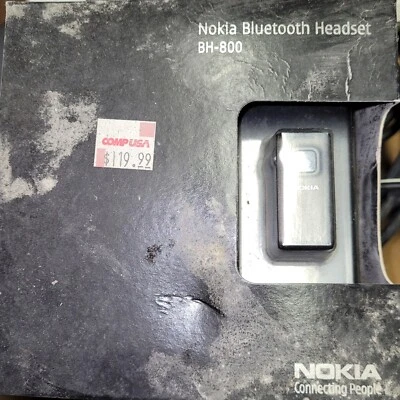 NOKIA BH-800 Bluetooth Headset - Image 1 of 2