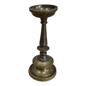 Vintage Old Antique Heavy Brass Rare Oil Lamp / Diya / Candle Stand Collectible - Picture 1 of 9
