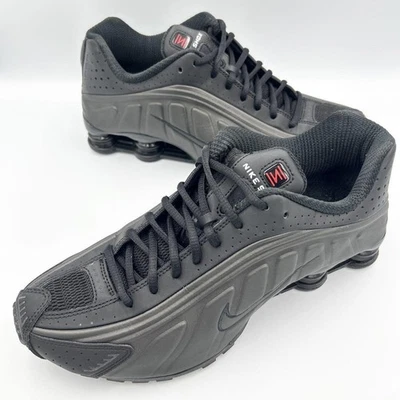 Men 9.5US Nike Shox R4 Black - Image 1 of 4