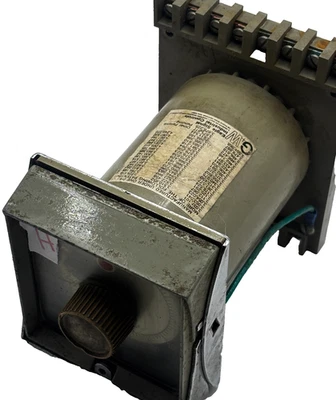 EAGLE SIGNAL HP52A6 CYCL-FLEX TIMER 0-150 SECONDS 120V 60HZ 5J73 SYNCHRON - Image 1 of 4