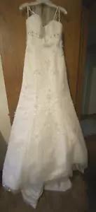 Mori Lee Bridal Gown A Line with Train Size 8 - Picture 1 of 14