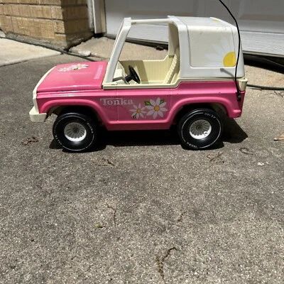 Tonka Bronco Jeep Barbie Style Daisy Vintage 1970s Hot Pink - Image 1 of 4