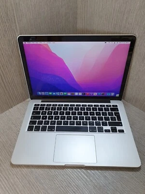 Apple Macbook Pro A1502 13.3" i5 @ 2.7GHz 8GB 250GB Early 2015 Grade C EB1707 - Image 1 of 4