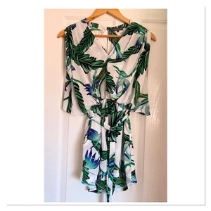 Sheike White Tropical Print Playsuit 8 - Picture 1 of 4