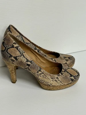 Nurture by Lamaze Kira Leather Animal Print Platform Cork Snake Skin Size 8.5 - Image 1 of 4