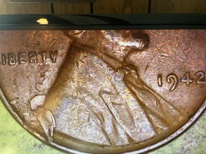 1942 Lincoln Wheat Cent Major Obverse Retained Lamination Error - See Photos - Picture 1 of 4