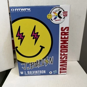 New Transformers J. Balvintron J Balvin NTWRK Exclusive Soundwave Figure E8546 - Picture 1 of 6