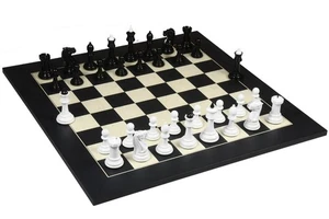 Reproduced 1940 Soviet Club Chess Set in Ebony & Ivory White Boxwood - 4.0" King - Picture 1 of 9