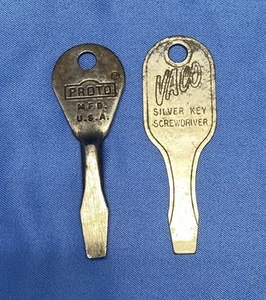 2 - Vintage Flathead Keychain Screwdriver Auto Mechanic - Proto & VACO Key Ring - Picture 1 of 5
