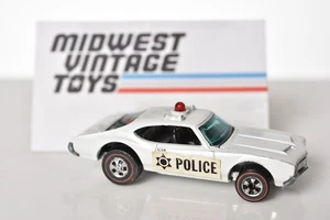 ORIGINAL HOTWHEELS REDLINE - POLICE CRUISER - RED DOME LIGHT - Picture 1 of 9