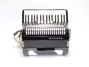 Acordeón, Hohner Concerto III S, 72 bajo, - Imagen 1 de 11