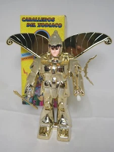 Rarissima statuina SAINT SEIYA robot da passeggio Knock Off Argentina anni 80 C - Foto 1 di 4