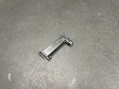 Keyless Entry Antenna Module 2020 GMC Acadia 13580788 2017 2018 2019 2021 - 2023 - Image 1 of 4