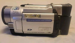 JVC GR-DVL520U 700x Digital Zoom 1024 x 768 Video Camcorder w/ Battery UNTESTED - Picture 1 of 24