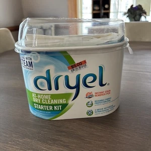 Dryel At-Home Trockenreinigung Starter Kit mit Tasche, Stift und drei Tüchern offene Box - Bild 1 von 12