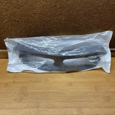 Bisagra de capó negra Arctic Cat OEM NOS 1606-324 1999-2001 ZRT 600 800 Thunder Cat Foto 1 de 4