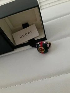 gucci d ring M , goldfarben mit email rot/grün und steine in rosa - Bild 1 von 4