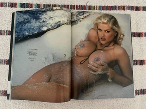 Ein Special Playboy Edition Magazin.Die schärfsten Bilder aus dem US - Playboy. - Bild 1 von 9
