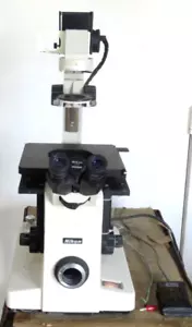NIKON Diaphot Research Microscope, FOR PARTS/ REPAIR - Picture 1 of 8