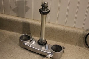 Honda CRF250X 2004-2017 soporte triple árbol inferior vástago de dirección 7440 E3 - Imagen 1 de 9