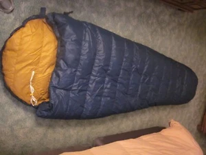 Eddie Bauer Premium Goose Down Expedition Sleeping Bag - Picture 1 of 11