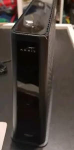 ARRIS Surfboard-SBG8300 DOCSIS 3.1 Gigabit Cable Modem. See pictures. - Picture 1 of 8