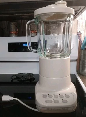KitchenAid Power Licuadora Blanca 5 Velocidades 40oz Jarra de Vidrio KSB5AC - PROBADA Foto 1 de 4