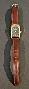 VTG. COACH WATCH WOMEN'S SWISS CLASSIC GOLD "ARCH" STYLE #10888 WATER RESISTANT - Picture 1 of 5
