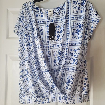 Blusa Top Mujer Azul/Blanco Floral Envolvente Talla L Nueva Con Etiquetas Foto 1 de 4