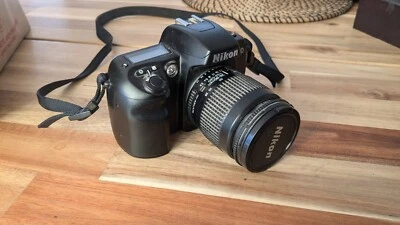 Nikon F60 35mm Camera - Image 1 of 4