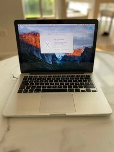 Macbook pro - Photo 1/8