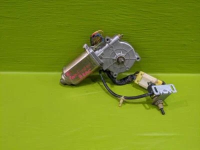 MOTOR LIMPIAPARABRISAS TRASERO NISSAN PATHFINDER 88 3,0 L MT 4X4 OEM 1257-9 Foto 1 de 2