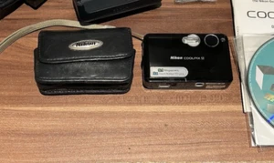 Nikon Digital Camera Coolpix S1 5.1MP Black Charger Cradle Cable 2GB SD Tested - Picture 1 of 10