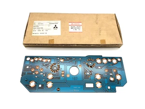 Circuito Scheda Quadro Strumenti Mitsubishi L300 II '87 OEM MR167281 Originale - Imagen 1 de 3