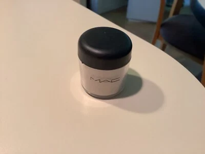 HARD TO FIND MAC COSMETICS PIGMENT COLOUR POWDER .26 OZ 7.5 g GESSO - Image 1 of 3