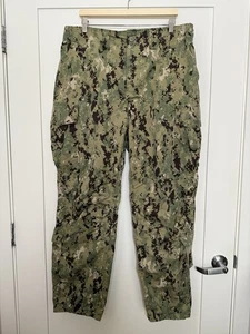 US Navy Working Trousers Type III Uniform Pants Size Large Regular Woodland Camo - Picture 1 of 13
