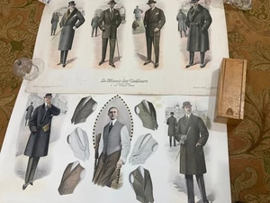 Paar antike 1911 französische Herrenmode Drucke Le Musée des Tailleurs Paris 22x15 - Bild 1 von 14