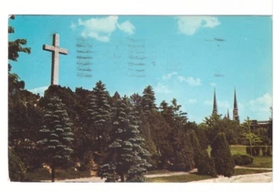 La Croix Du Parc Sauve, Valleyfield, Quebec Vintage 1971 Chrome Postcard - Picture 1 of 2