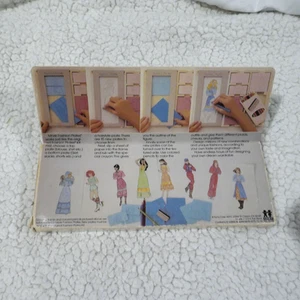 Vintage Tomy More Fashion Teller Nr. 2510 Originalkarton Designerzeichnung insgesamt 14 - Bild 1 von 7