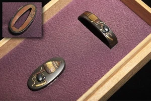 Signed Fuchi Kashira by Yasuchika Umbrella Motif Sword Fitting w/ Box Antique JP - Picture 1 of 10