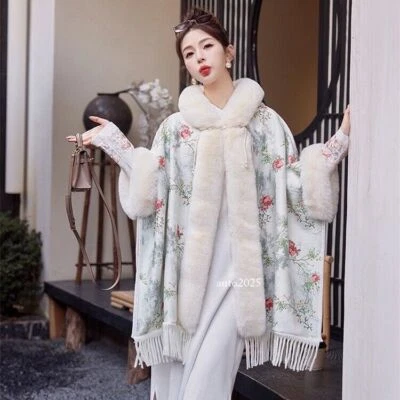 Abrigo cálido de terciopelo grueso chal borla cuello piel de conejo cuello capa estilo chino para mujer Foto 1 de 4