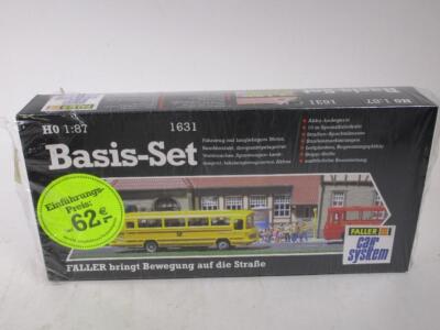 CSN Faller 161536 - Car System - Trattore MF con Rimorchio - Car System