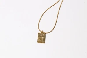 Cadena De Serpiente Carta Del Tarot El Mundo Acero Inoxidable Chapada Oro 18k - Picture 1 of 6