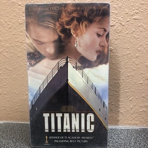 Titanic VHS 1997 Leonardo DiCaprio 2 Tape Set **SEALED NEW** * - Picture 1 of 6