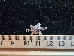 Vintage Sterling Silver Turtle Bracelet/Necklace Charm/Pendant Tested+ - Picture 1 of 2