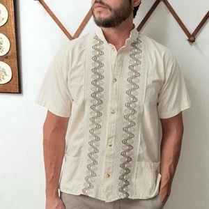 Vintage Woven Embroidered Cuban Guayabera Bohemian Mandarin Collar Shirt Medium - Picture 1 of 13
