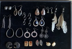 Costume Jewelry Earrings, some signed, Lot of 15 - Picture 1 of 17