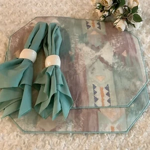 6 pcs. Artsy 80s cream green abstract placemat set 2 placemats 2 napkins 2 rings - Picture 1 of 9